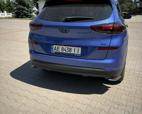 Синий Хендай Туксон, объемом двигателя 2 л и пробегом 157 тыс. км за 21700 $, фото 5 на Automoto.ua