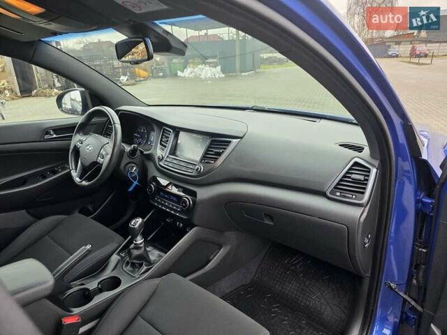 Синий Хендай Туксон, объемом двигателя 1.6 л и пробегом 176 тыс. км за 17800 $, фото 39 на Automoto.ua