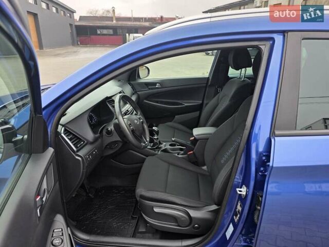 Синий Хендай Туксон, объемом двигателя 1.6 л и пробегом 176 тыс. км за 17800 $, фото 34 на Automoto.ua