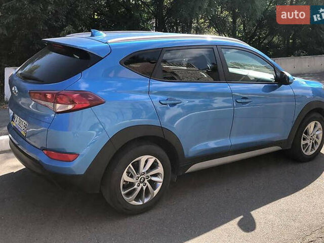 Хендай Туксон 2018 в Киеве на Automoto.ua Синий Хендай Туксон, объемом двигателя 2 л и пробегом 118 тыс. км за 23000 $, фото 4 на Automoto.ua