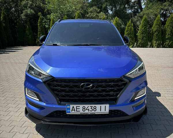 Синий Хендай Туксон, объемом двигателя 2 л и пробегом 157 тыс. км за 21700 $, фото 1 на Automoto.ua