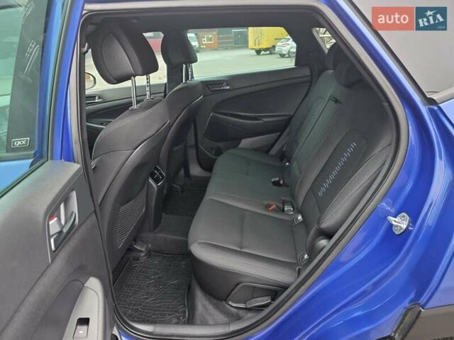 Синий Хендай Туксон, объемом двигателя 1.6 л и пробегом 176 тыс. км за 17800 $, фото 36 на Automoto.ua