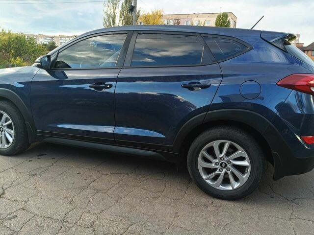 Хендай Туксон 2018 в Кривом Роге на Automoto.ua Синий Хендай Туксон, объемом двигателя 2 л и пробегом 82 тыс. км за 17700 $, фото 6 на Automoto.ua