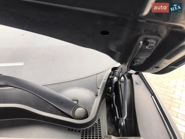 Синий Хендай Туксон, объемом двигателя 2 л и пробегом 145 тыс. км за 21600 $, фото 70 на Automoto.ua