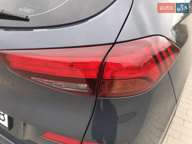 Синий Хендай Туксон, объемом двигателя 2 л и пробегом 145 тыс. км за 21600 $, фото 20 на Automoto.ua