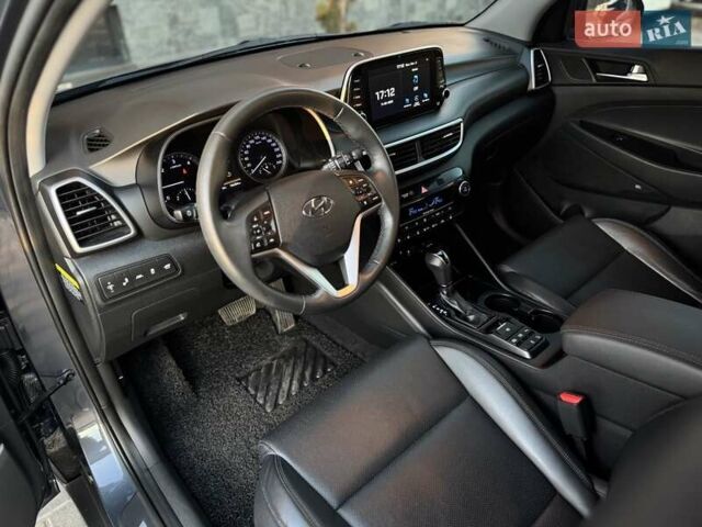 Синий Хендай Туксон, объемом двигателя 2 л и пробегом 136 тыс. км за 23200 $, фото 13 на Automoto.ua