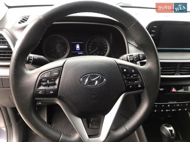 Синий Хендай Туксон, объемом двигателя 2 л и пробегом 145 тыс. км за 21600 $, фото 35 на Automoto.ua