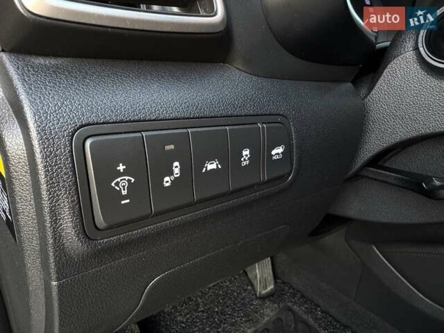 Синий Хендай Туксон, объемом двигателя 2 л и пробегом 136 тыс. км за 23200 $, фото 23 на Automoto.ua