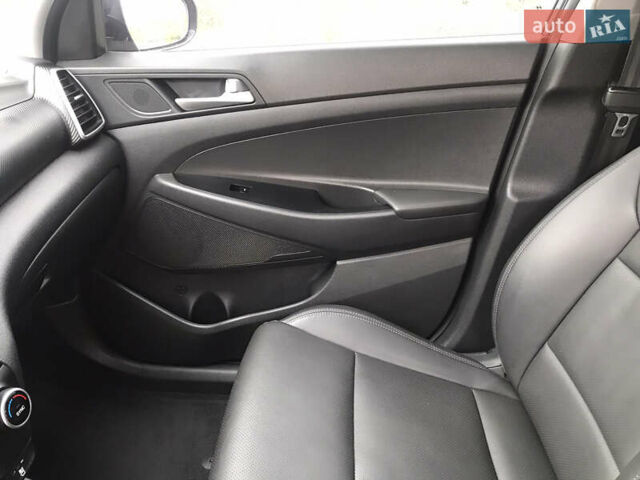 Синий Хендай Туксон, объемом двигателя 2 л и пробегом 145 тыс. км за 21600 $, фото 38 на Automoto.ua