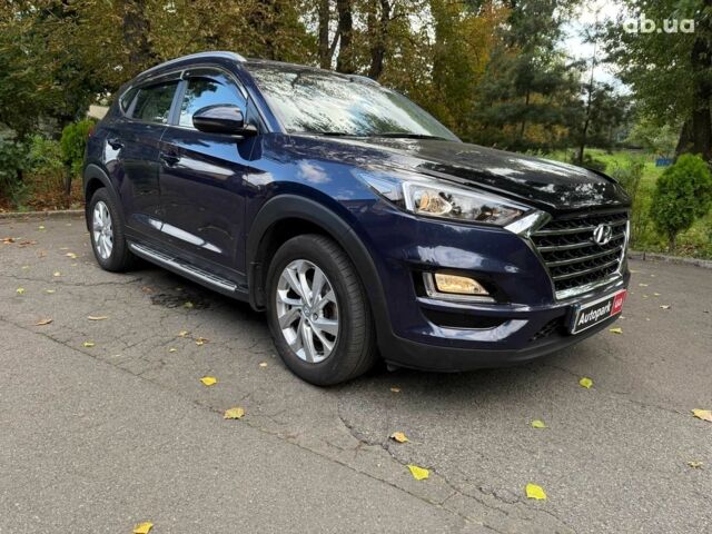 Синий Хендай Туксон, объемом двигателя 2 л и пробегом 48 тыс. км за 22740 $, фото 2 на Automoto.ua