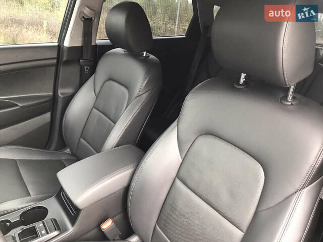 Синий Хендай Туксон, объемом двигателя 2 л и пробегом 145 тыс. км за 21600 $, фото 37 на Automoto.ua