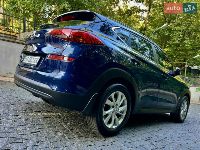 Хендай Туксон 2019 у Києві на Automoto.ua Синій Хендай Туксон, об'ємом двигуна 2 л та пробігом 55 тис. км за 20900 $, фото 180 на Automoto.ua