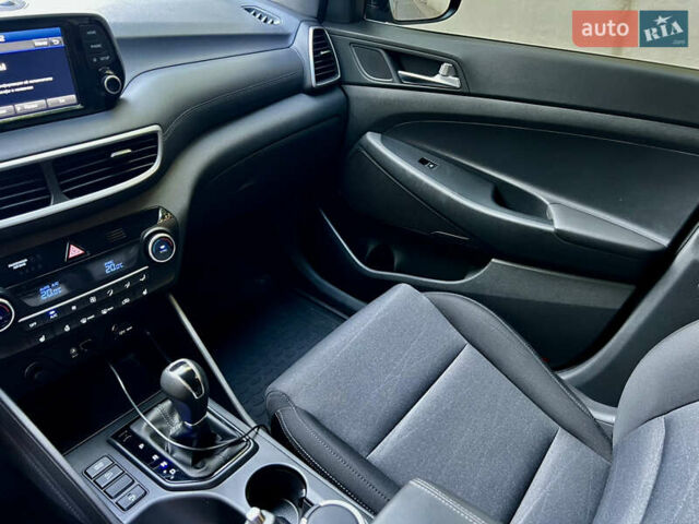 Хендай Туксон 2019 у Києві на Automoto.ua Синій Хендай Туксон, об'ємом двигуна 2 л та пробігом 55 тис. км за 20900 $, фото 111 на Automoto.ua