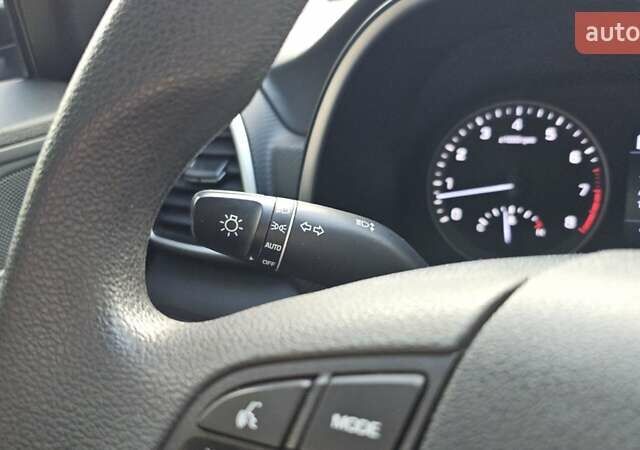 Хендай Туксон 2019 в Черновцах на Automoto.ua Синий Хендай Туксон, объемом двигателя 2 л и пробегом 46 тыс. км за 18500 $, фото 22 на Automoto.ua