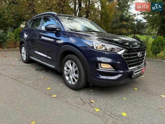 Синий Хендай Туксон, объемом двигателя 2 л и пробегом 48 тыс. км за 22790 $, фото 2 на Automoto.ua