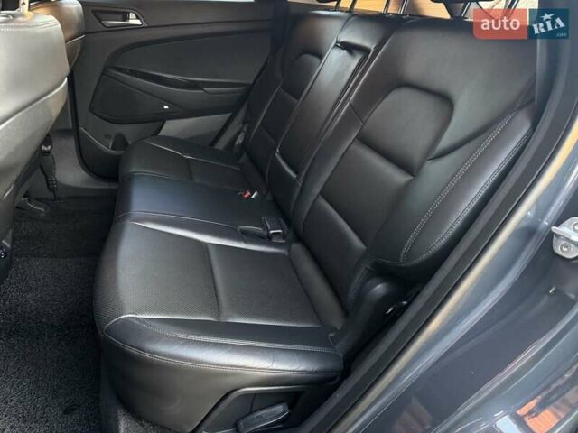 Синий Хендай Туксон, объемом двигателя 2 л и пробегом 136 тыс. км за 23200 $, фото 35 на Automoto.ua