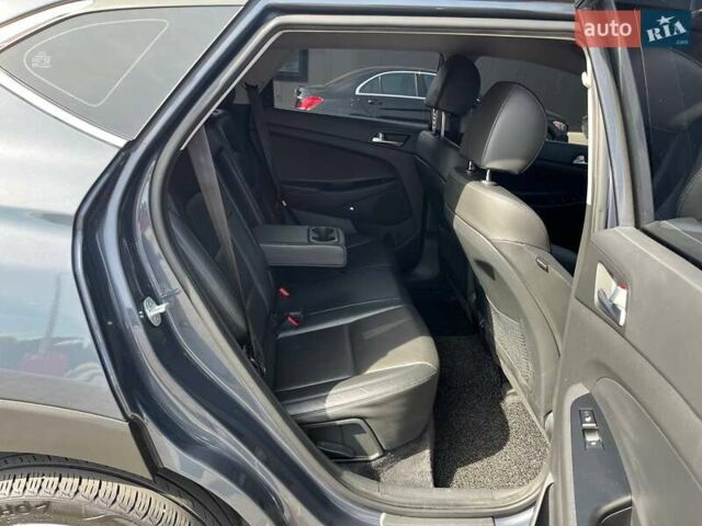 Синий Хендай Туксон, объемом двигателя 2 л и пробегом 136 тыс. км за 23200 $, фото 32 на Automoto.ua