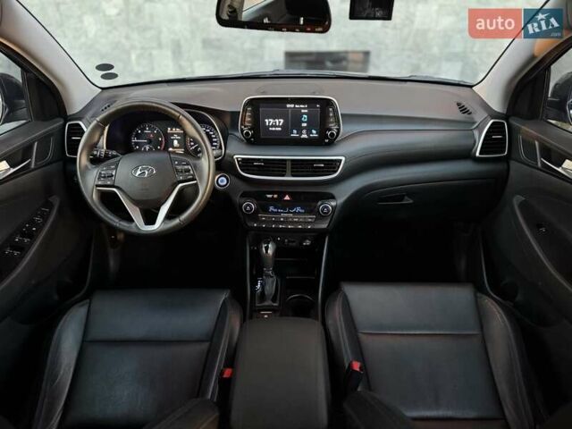Синий Хендай Туксон, объемом двигателя 2 л и пробегом 136 тыс. км за 23200 $, фото 19 на Automoto.ua