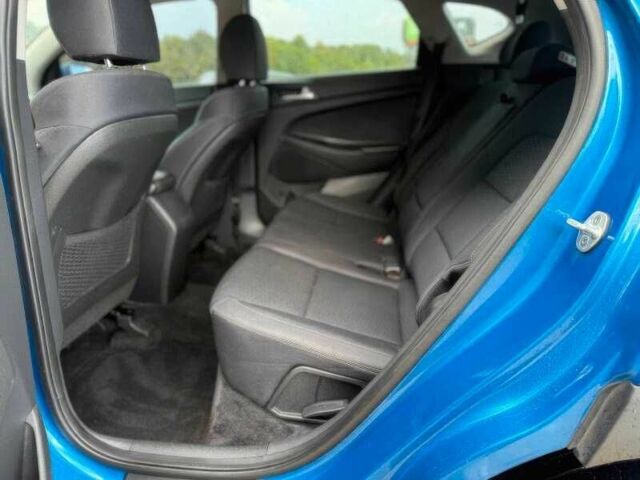 Синий Хендай Туксон, объемом двигателя 2 л и пробегом 99 тыс. км за 5500 $, фото 15 на Automoto.ua