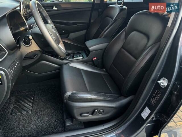 Синий Хендай Туксон, объемом двигателя 2 л и пробегом 136 тыс. км за 23200 $, фото 14 на Automoto.ua