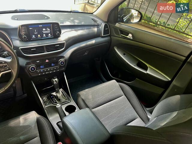 Хендай Туксон 2019 у Києві на Automoto.ua Синій Хендай Туксон, об'ємом двигуна 2 л та пробігом 55 тис. км за 20900 $, фото 91 на Automoto.ua