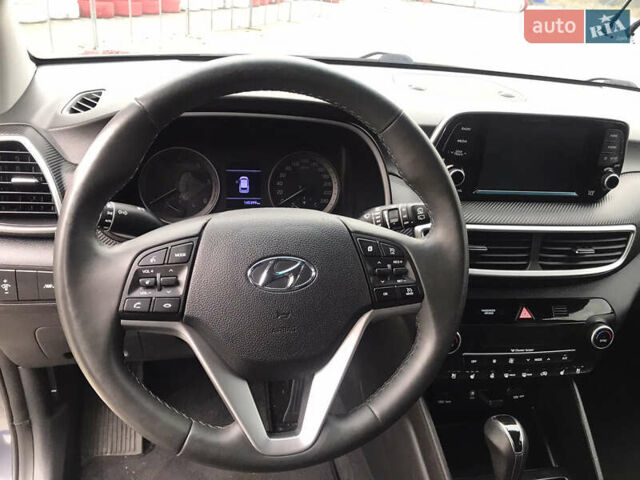 Синий Хендай Туксон, объемом двигателя 2 л и пробегом 145 тыс. км за 21600 $, фото 32 на Automoto.ua