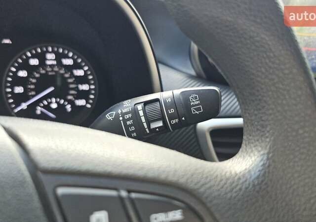 Хендай Туксон 2019 в Черновцах на Automoto.ua Синий Хендай Туксон, объемом двигателя 2 л и пробегом 46 тыс. км за 18500 $, фото 25 на Automoto.ua