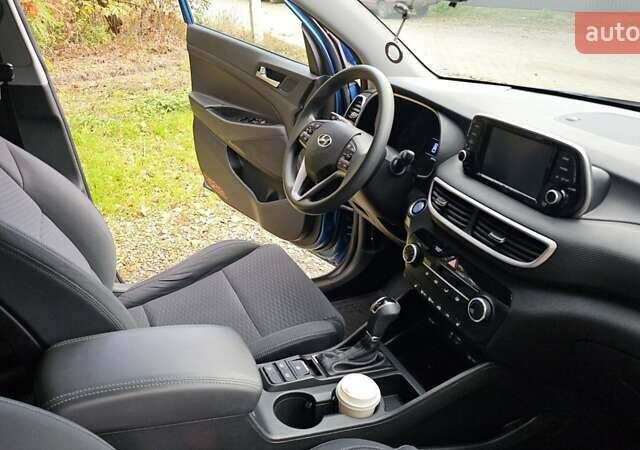 Хендай Туксон 2019 в Черновцах на Automoto.ua Синий Хендай Туксон, объемом двигателя 2 л и пробегом 46 тыс. км за 18500 $, фото 7 на Automoto.ua