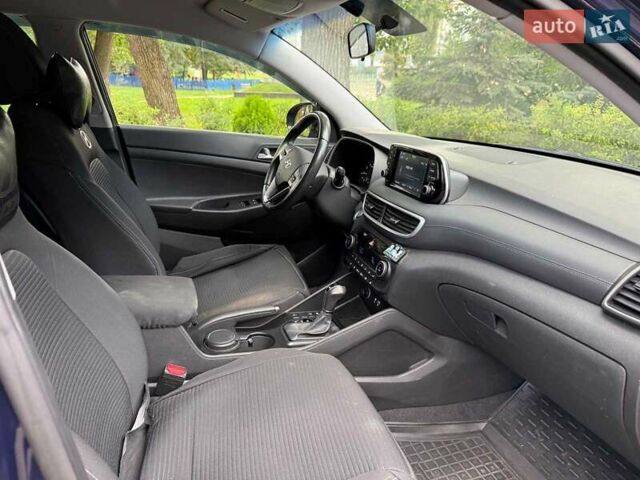 Синий Хендай Туксон, объемом двигателя 2 л и пробегом 48 тыс. км за 22790 $, фото 22 на Automoto.ua