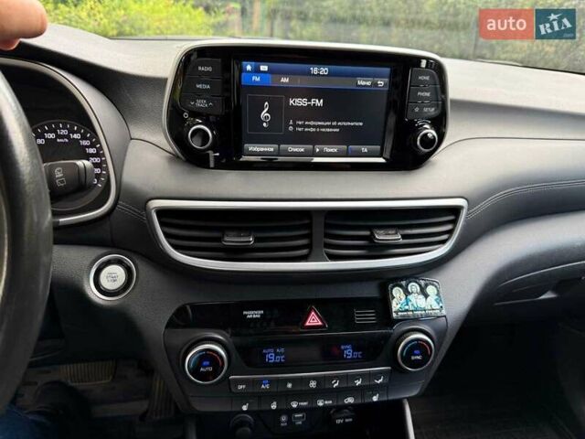 Синий Хендай Туксон, объемом двигателя 2 л и пробегом 48 тыс. км за 22790 $, фото 14 на Automoto.ua