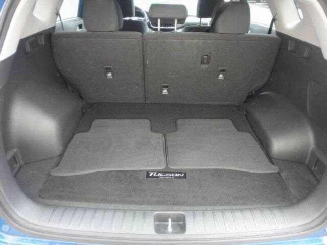 Синий Хендай Туксон, объемом двигателя 2.4 л и пробегом 55 тыс. км за 14000 $, фото 11 на Automoto.ua