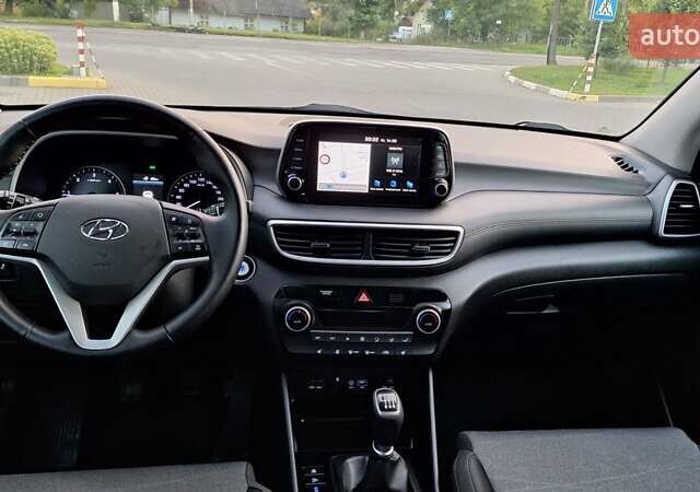 Синий Хендай Туксон, объемом двигателя 1.6 л и пробегом 181 тыс. км за 21000 $, фото 15 на Automoto.ua