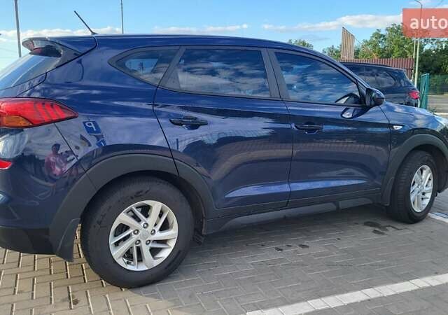 Синій Хендай Туксон, об'ємом двигуна 2 л та пробігом 97 тис. км за 22500 $, фото 6 на Automoto.ua