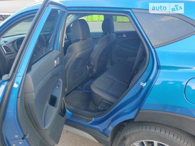 Хендай Туксон 2020 в Мукачеве на Automoto.ua Синий Хендай Туксон, объемом двигателя 2.4 л и пробегом 150 тыс. км за 20500 $, фото 1 на Automoto.ua