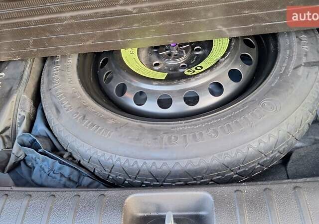 Синий Хендай Туксон, объемом двигателя 1.6 л и пробегом 181 тыс. км за 20400 $, фото 43 на Automoto.ua