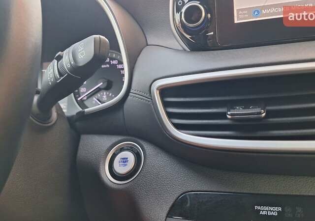 Синий Хендай Туксон, объемом двигателя 1.6 л и пробегом 181 тыс. км за 20400 $, фото 48 на Automoto.ua