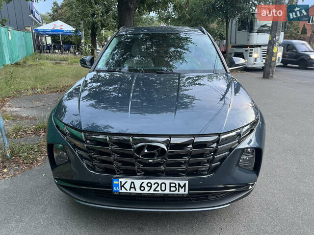 Синий Хендай Туксон, объемом двигателя 2 л и пробегом 77 тыс. км за 27900 $, фото 2 на Automoto.ua