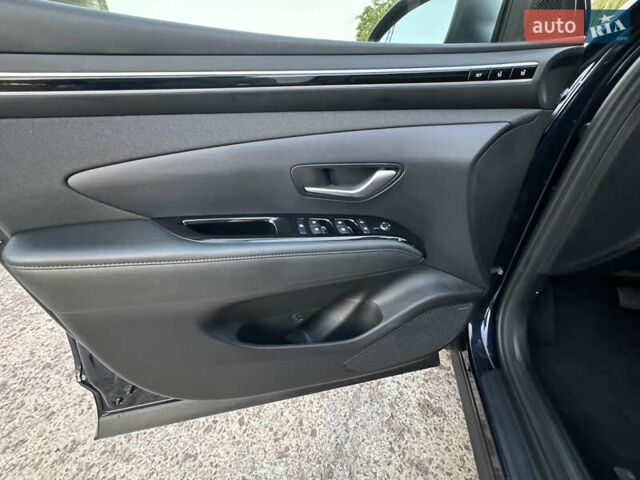 Синий Хендай Туксон, объемом двигателя 1.6 л и пробегом 16 тыс. км за 38000 $, фото 32 на Automoto.ua