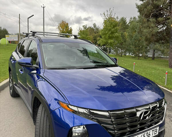 Синий Хендай Туксон, объемом двигателя 2.5 л и пробегом 39 тыс. км за 25700 $, фото 2 на Automoto.ua