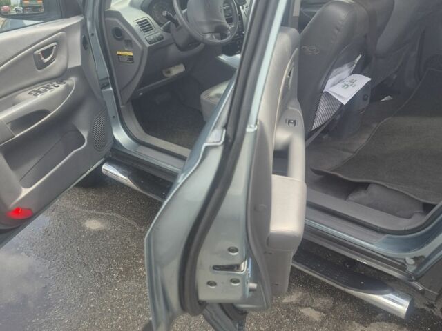 Зеленый Хендай Туксон, объемом двигателя 2 л и пробегом 190 тыс. км за 5000 $, фото 18 на Automoto.ua