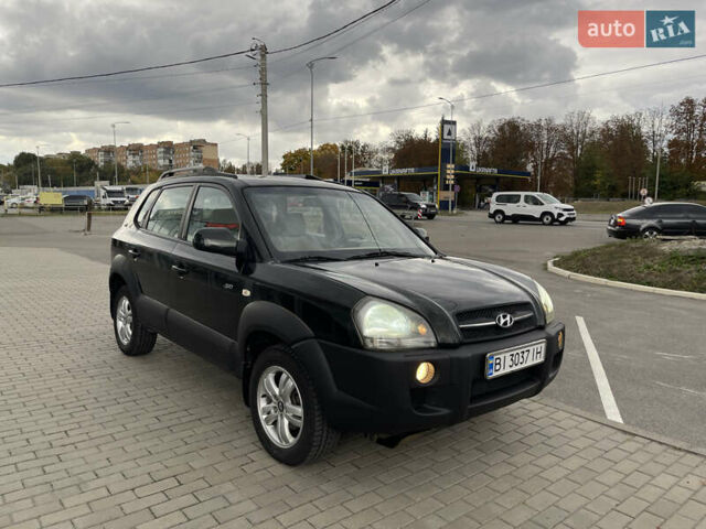 Зелений Хендай Туксон, об'ємом двигуна 2 л та пробігом 241 тис. км за 6999 $, фото 5 на Automoto.ua