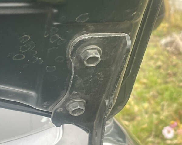 Зеленый Хендай Туксон, объемом двигателя 1.98 л и пробегом 261 тыс. км за 7499 $, фото 84 на Automoto.ua