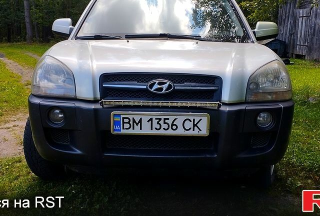 Зеленый Хендай Туксон, объемом двигателя 2 л и пробегом 351 тыс. км за 7000 $, фото 10 на Automoto.ua