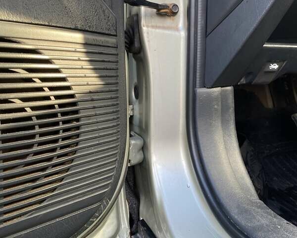 Зелений Хендай Туксон, об'ємом двигуна 1.98 л та пробігом 330 тис. км за 7000 $, фото 1 на Automoto.ua