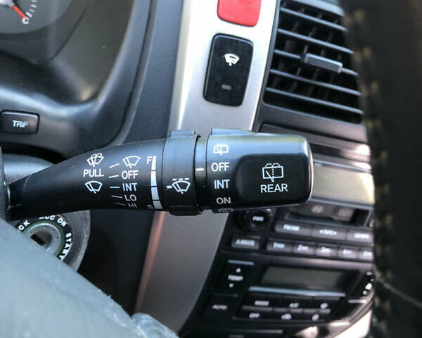 Зелений Хендай Туксон, об'ємом двигуна 1.98 л та пробігом 105 тис. км за 9200 $, фото 20 на Automoto.ua