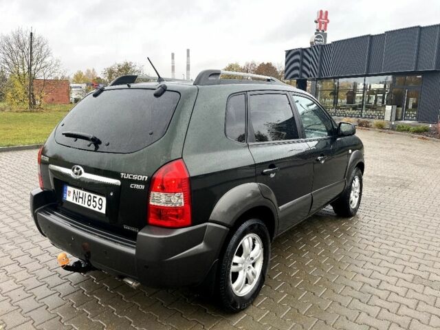 Хендай Туксон 2006 в Софиевке на Automoto.ua Зеленый Хендай Туксон, объемом двигателя 2 л и пробегом 280 тыс. км за 4300 $, фото 5 на Automoto.ua