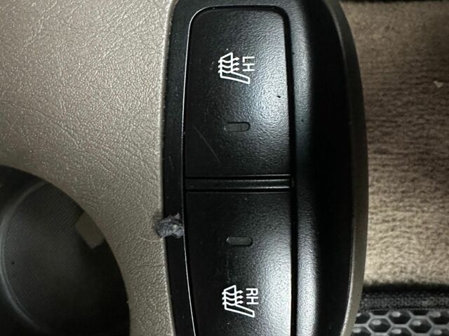 Зеленый Хендай Туксон, объемом двигателя 2.7 л и пробегом 250 тыс. км за 7850 $, фото 19 на Automoto.ua