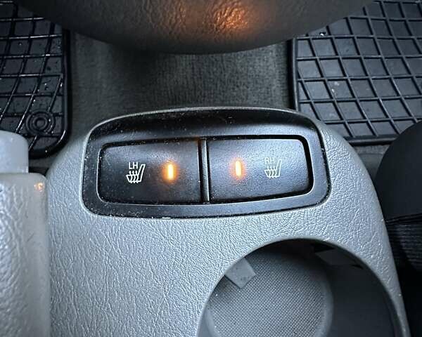 Зеленый Хендай Туксон, объемом двигателя 2 л и пробегом 190 тыс. км за 8450 $, фото 35 на Automoto.ua