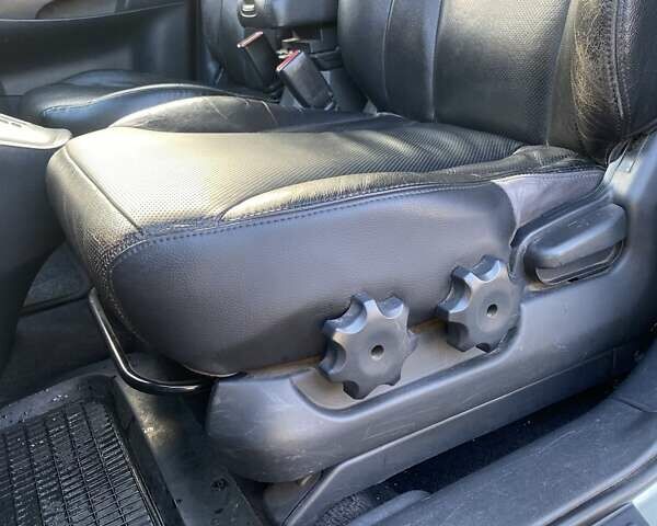 Зелений Хендай Туксон, об'ємом двигуна 1.98 л та пробігом 330 тис. км за 7000 $, фото 36 на Automoto.ua