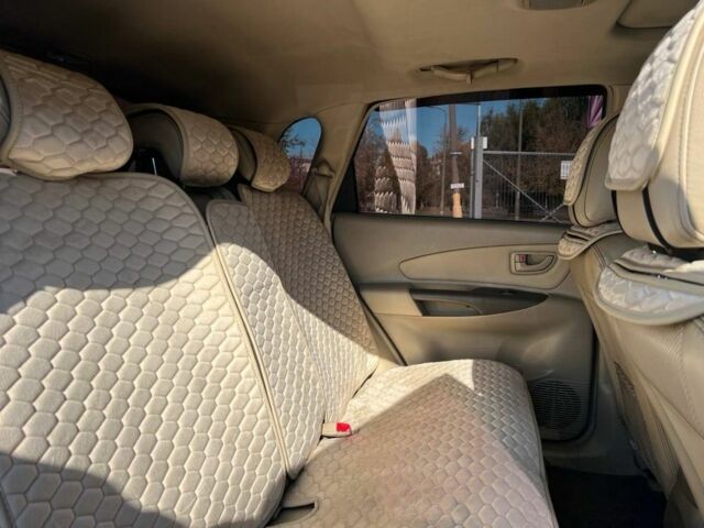 Зелений Хендай Туксон, об'ємом двигуна 2.7 л та пробігом 250 тис. км за 7900 $, фото 12 на Automoto.ua